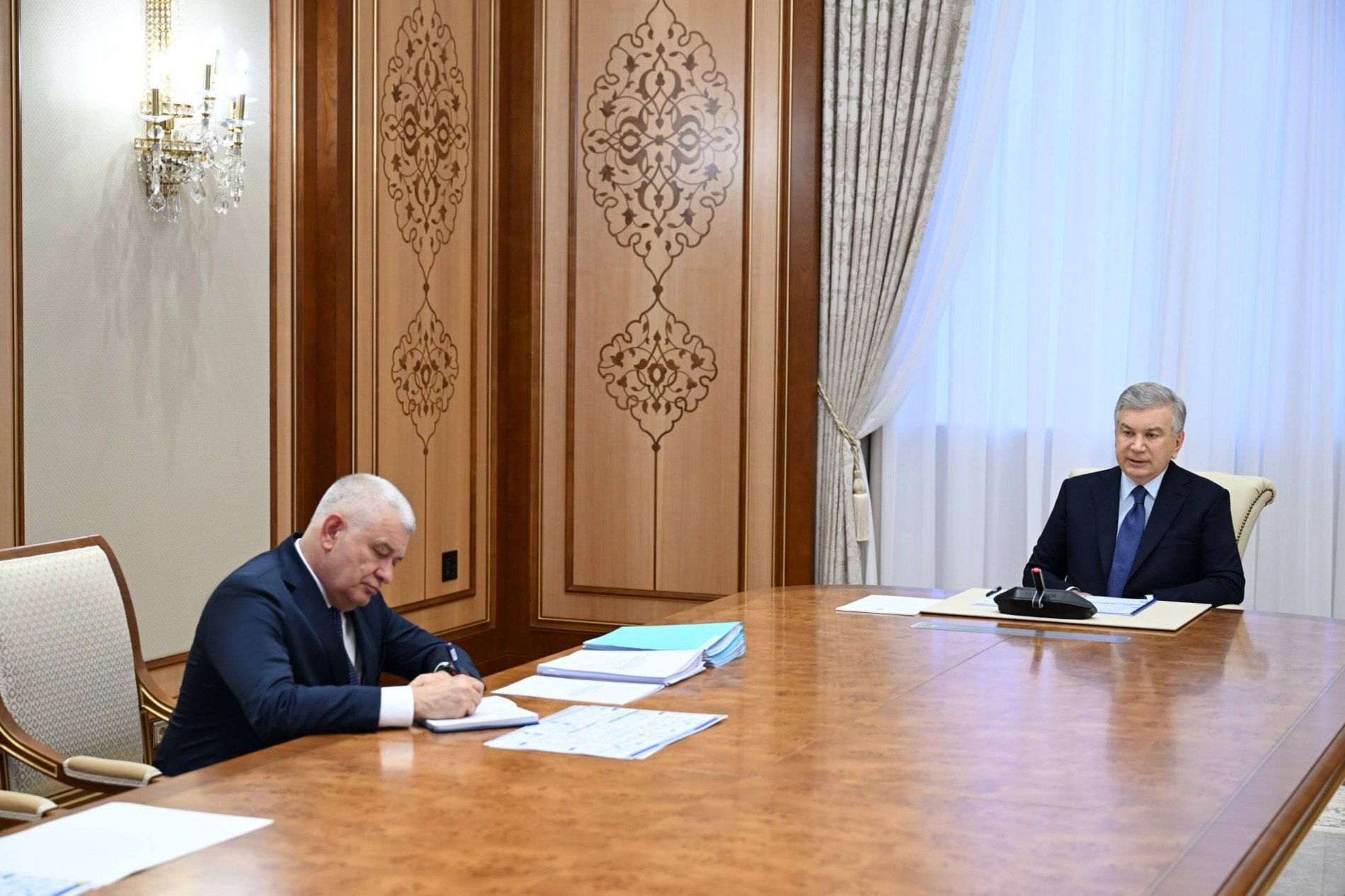 Офицерам Минобороны Узбекистана вдвое увеличат надбавку за выслугу лет